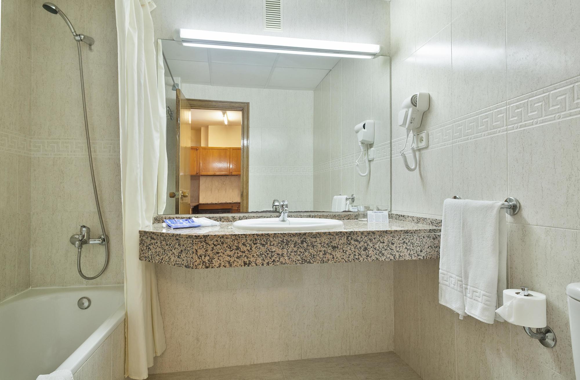 Apartamentos Best Michelangelo Salou Exterior photo